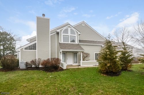 94 Hagerman Ct, Bridgewater, NJ, 08807-1673 | Card Image