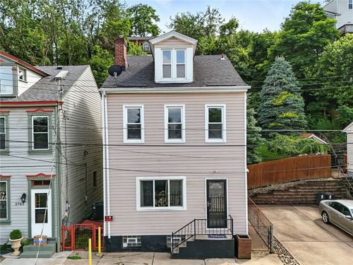 2740 Shelly St, Pittsburgh, PA, 15203-2515 | Card Image