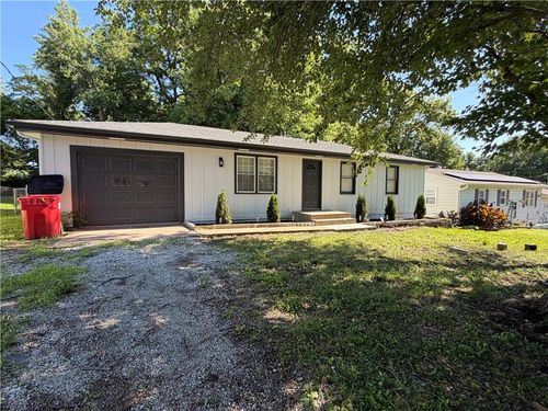 2510 Hillside St, Lexington, MO, 64067-1947 | Card Image