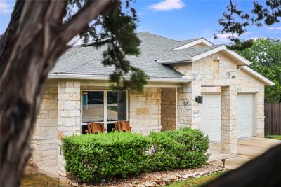 20400 Bear Road, House other with 4 bedrooms, 2 bathrooms and 6 parking in Lago Vista TX | Image 2