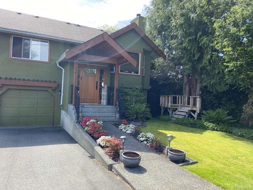 145 Larwood Rd, Campbell River, BC, V9W1S3 | Card Image