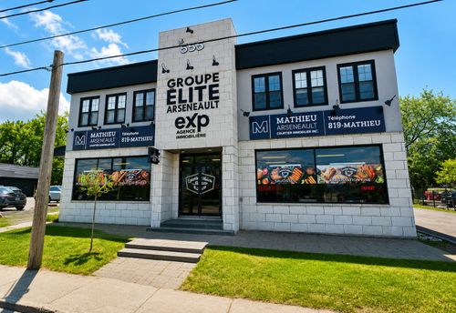 2-555 Boul St-Joseph, Gatineau, QC, J8Y4A1 | Card Image