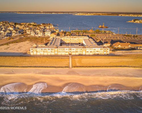 5304-438 Highway 35 N, Mantoloking, NJ, 08738-1344 | Card Image