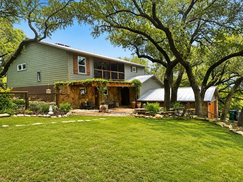 2905 Newton Dr, Lago Vista, TX, 78645-6832 | Card Image