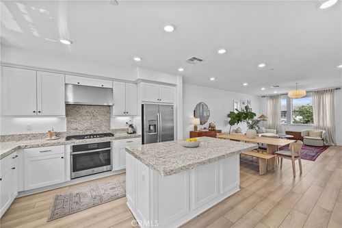 323 Adela, Lake Forest, CA, 92630-7621 | Card Image