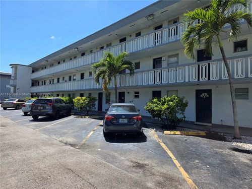 b102-1350 Ne 191st St, Miami, FL, 33179-4098 | Card Image