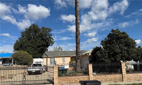 9664 Varna Ave, Arleta, CA, 91331-5246 | Card Image