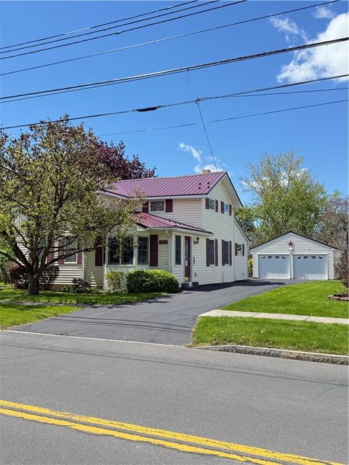 74 Bridge St, Seneca Falls, NY, 13148-1827 | Card Image