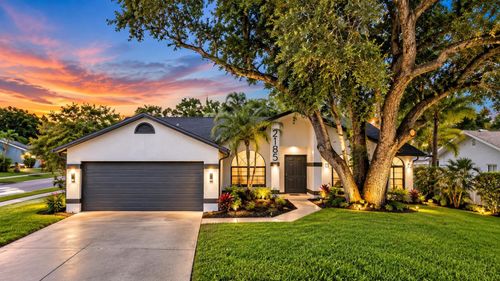2185 Little Brook Ln, CLEARWATER, FL, 33763-2416 | Card Image