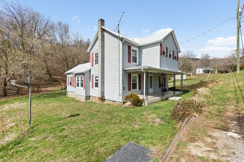 121 Branch Rd, Eagle Rock, VA, 24085-3695 | Card Image