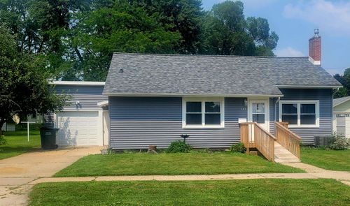 525 10th St, Baraboo, WI, 53913-1765 | Card Image