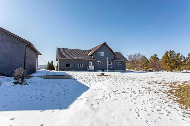 6104 47 Avenue, House other with 5 bedrooms, 3 bathrooms and null parking in Wetaskiwin AB | Image 37