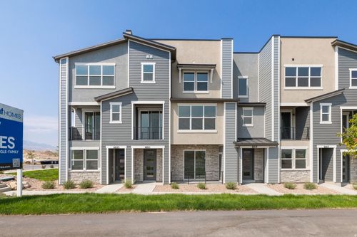 294-6821 W Heart Rock Ln, Herriman, UT, 84096-3816 | Card Image