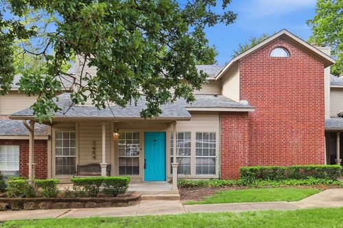1454 Meadowood Village Dr, Fort Worth, TX, 76120-4703 | Card Image
