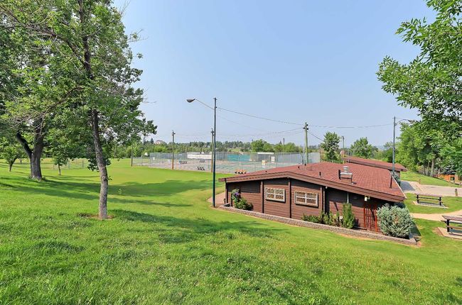 3108 14 Avenue Sw, Home with 5 bedrooms, 4 bathrooms and 2 parking in Calgary AB | Image 11