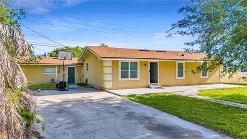 4325 Lake Ave, KISSIMMEE, FL, 34746-4017 | Card Image