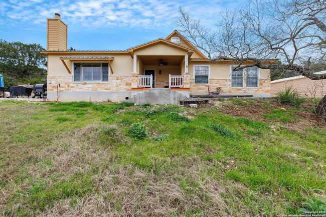 1167 Pipe Springs Dr, House other with 4 bedrooms, 4 bathrooms and null parking in Lakehills TX | Image 18