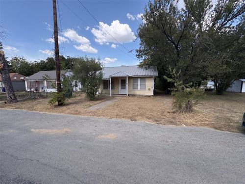 522 7th St, Brownwood, TX, 76801-4004 | Card Image