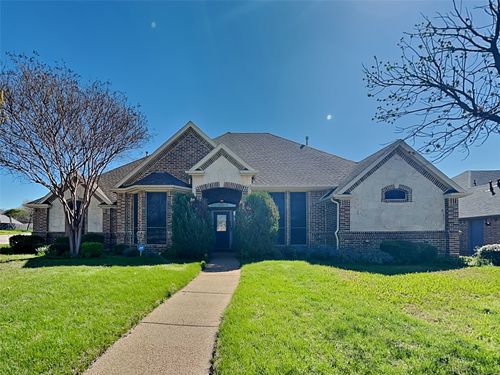 1026 Belmont Dr, Kennedale, TX, 76060-5616 | Card Image