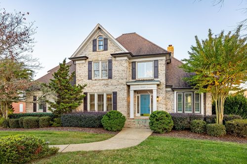 9060 Gull Ln, Ooltewah, TN, 37363-9700 | Card Image