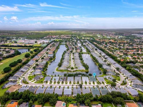 b261-8448 Ibis Cove Cir, NAPLES, FL, 34119-7743 | Card Image