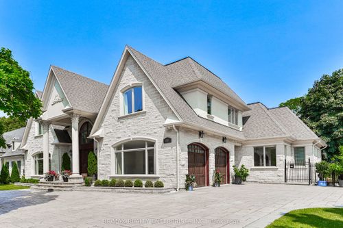 1511 Broadmoor Ave, Mississauga, ON, L5G3T7 | Card Image