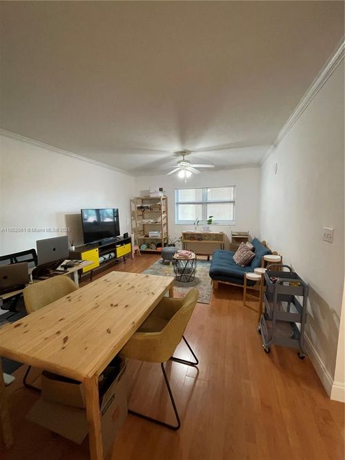 apt-209-2665 Sw 37th Ave, Miami, FL, 33133-2710 | Card Image