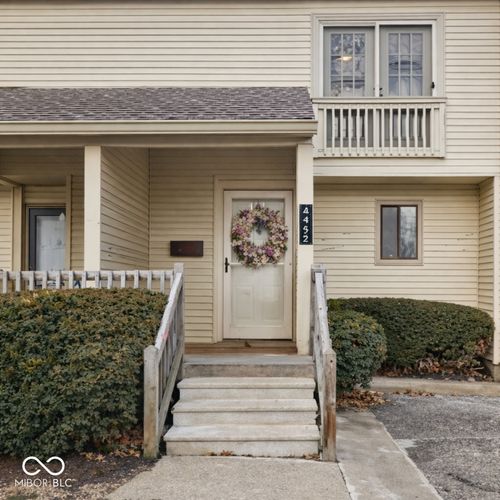 4452 Abby Creek Ln, Indianapolis, IN, 46205-2522 | Card Image