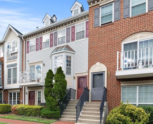 19 Walnut St, Jersey City, NJ, 07305-4839 | Card Image