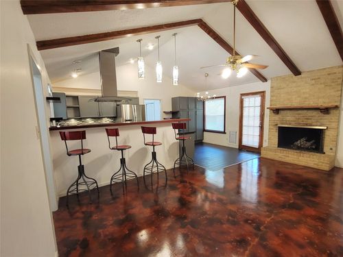 2303 Harwick Dr, Austin, TX, 78745-3532 | Card Image