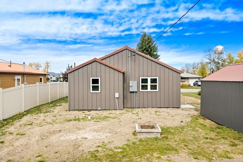 308 3rd Avenue N, Fairfield, MT, 59436 | Card Image