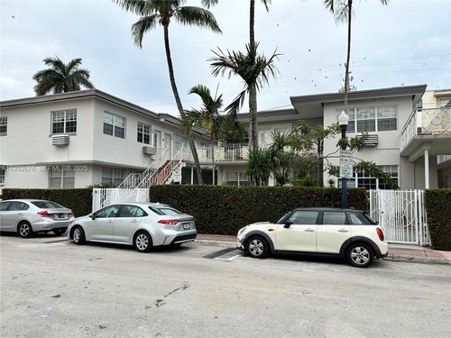 apt-210-717 Espanola Way, Miami Beach, FL, 33139-8055 | Card Image