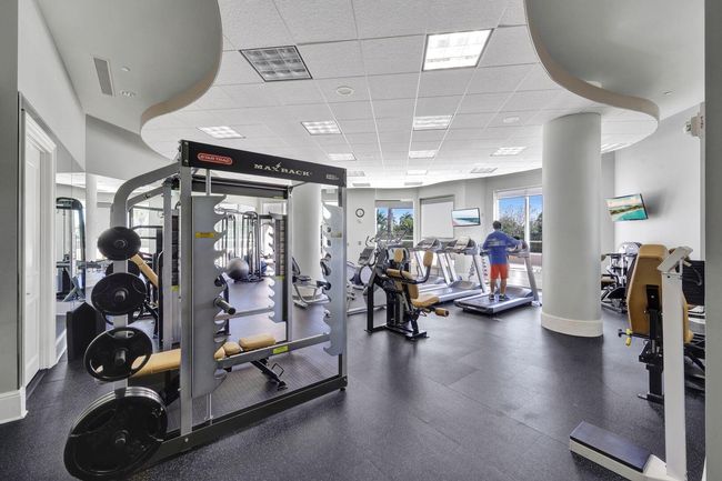 APT-1005 - 1060 Borghese Ln, Condo with 2 bedrooms, 3 bathrooms and null parking in NAPLES FL | Image 29