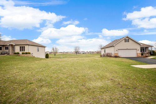 29871 Blue Heron Blvd, Beecher, IL, 60401-4017 | Card Image