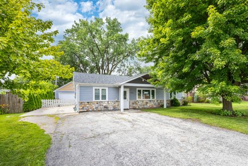 7823 W 98th Pl, Hickory Hills, IL, 60457-2315 | Card Image