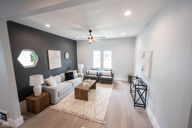 722 E Minnesota St, House other with 3 bedrooms, 2 bathrooms and null parking in Indianapolis IN | Image 27