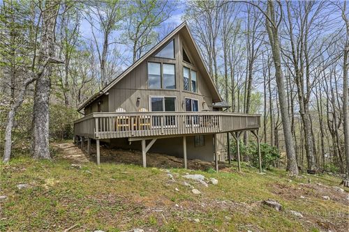 160 Bagpipe Way, Banner Elk, NC, 28604-8299 | Card Image