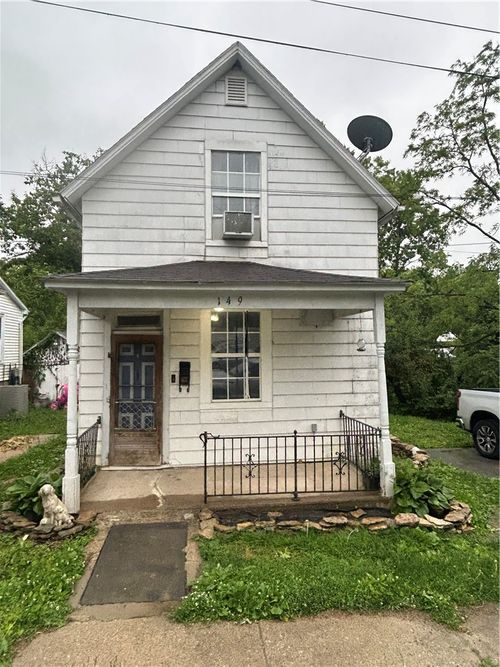 149 W Pleasant St, Hillsboro, OH, 45133-1438 | Card Image