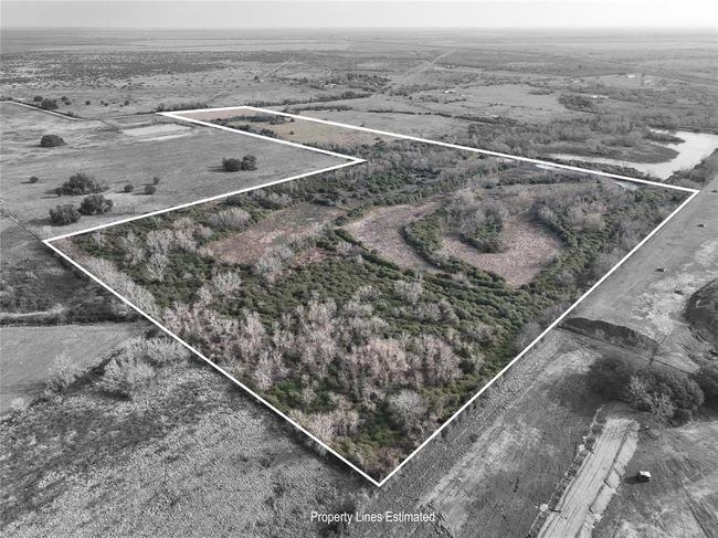 000 Schindler Rd, Home with 0 bedrooms, 0 bathrooms and null parking in Alleyton TX | Image 11