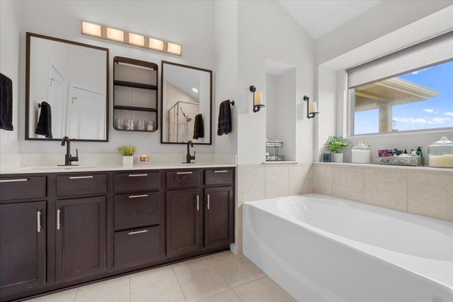 227 Biscayne Bay Bnd, House other with 3 bedrooms, 2 bathrooms and 4 parking in Kyle TX | Image 21