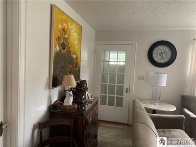 Interior Entry Door to Living Room | Image 3