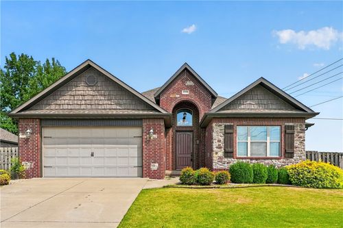 5599 W Murfield Dr, Rogers, AR, 72758-4543 | Card Image