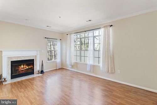 431-431 Fortress Way, OCCOQUAN, VA, 22125-7700 | Card Image