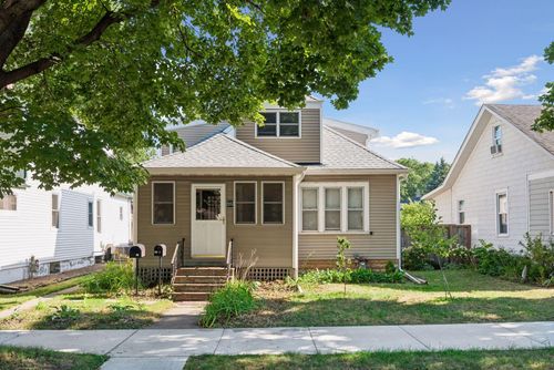 840 Randolph Ave, Saint Paul, MN, 55102-3416 | Card Image