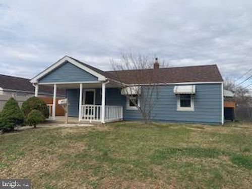 323 Martin Dr, Historic New Castle, DE, 19720-2757 | Card Image