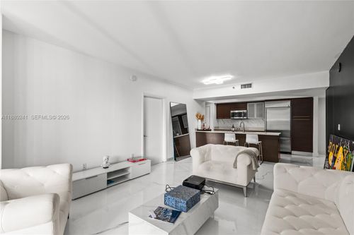 1203-55 Se 6th St, Miami, FL, 33131-2561 | Card Image