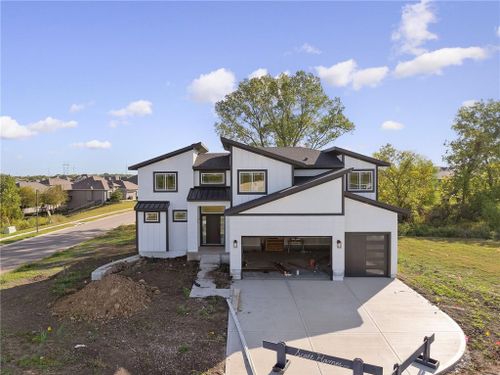 8901 Shady Bend Road, Lenexa, KS, 66227 | Card Image