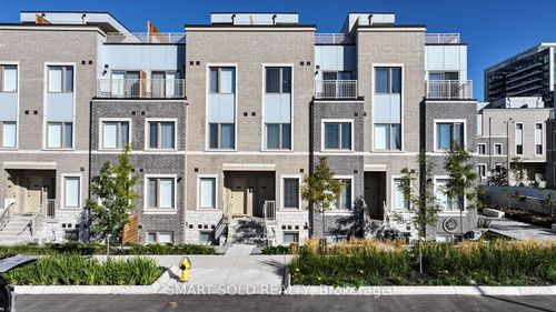 287-140 Honeycrisp Cres, Concord, ON, L4K0N7 | Card Image