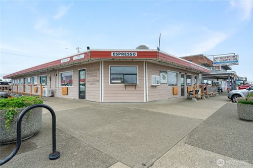 2401 Westhaven Dr, Westport, WA, 98595-9702 | Card Image