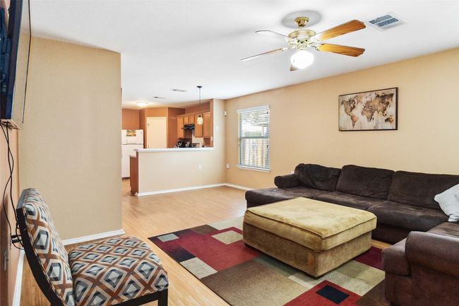 1114 Emmitt Run, House other with 3 bedrooms, 2 bathrooms and null parking in Austin TX | Image 5
